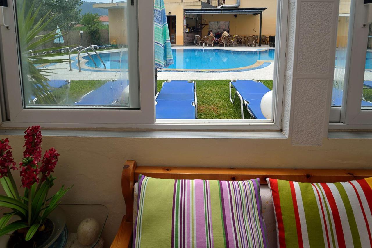 Eleni Aparthotel